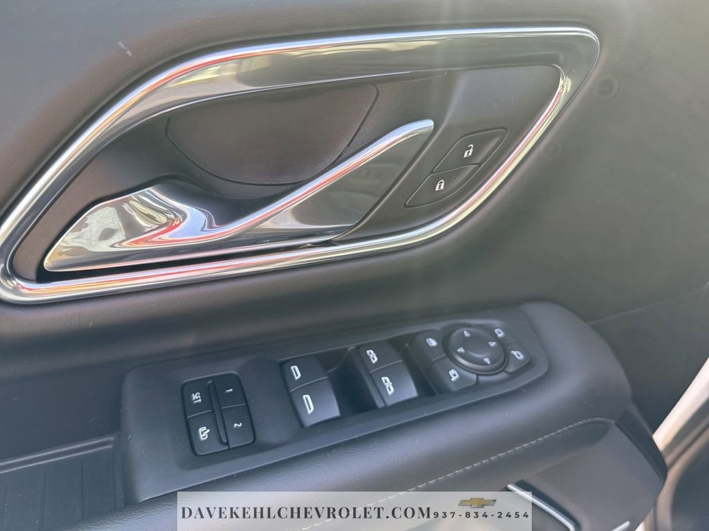 Used 2023 Chevrolet Tahoe Z71 w/ Luxury Package image 10