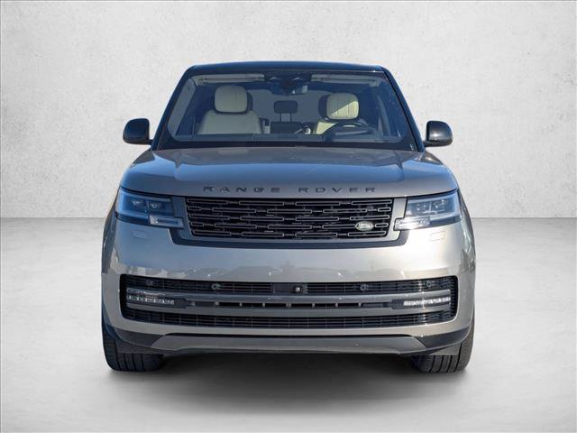 Used 2023 Land Rover Range Rover SE AWD/4WD image 2