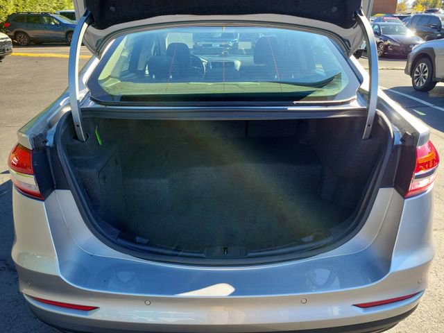 Used 2020 Ford Fusion SE image 17