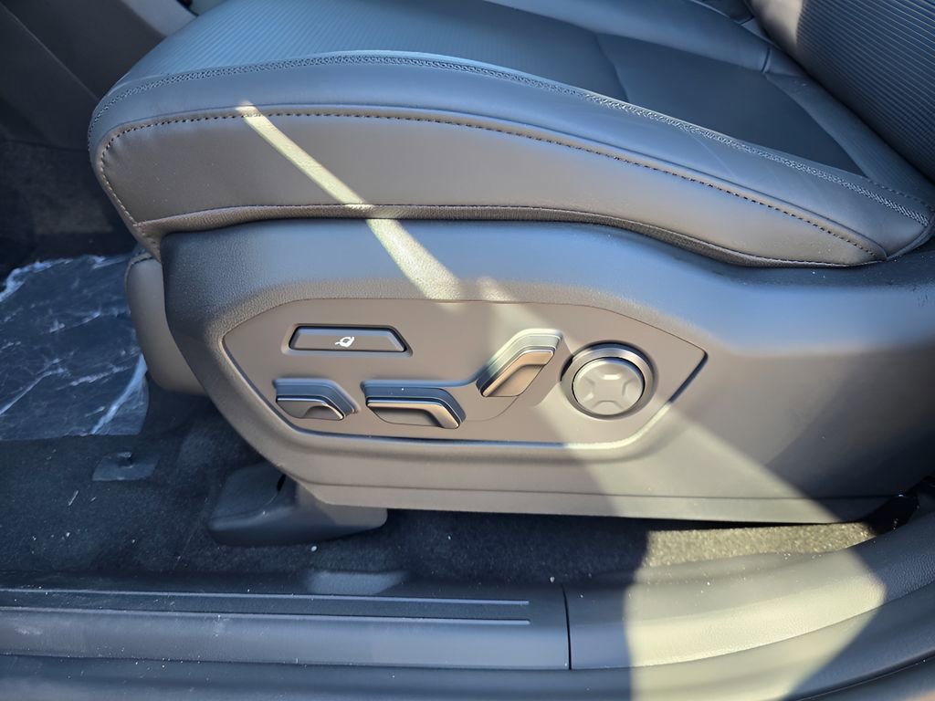 New 2026 Hyundai Santa Fe Calligraphy image 16