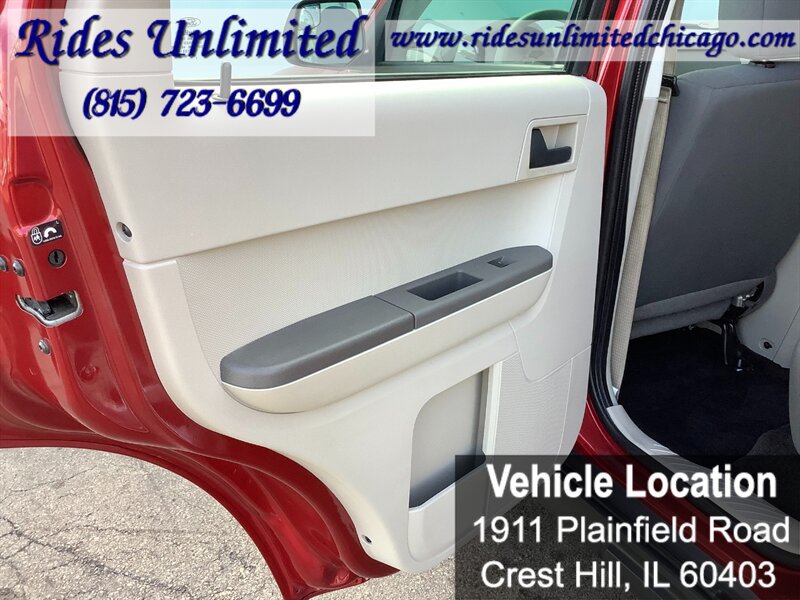 Used 2012 Ford Escape XLS FWD image 23