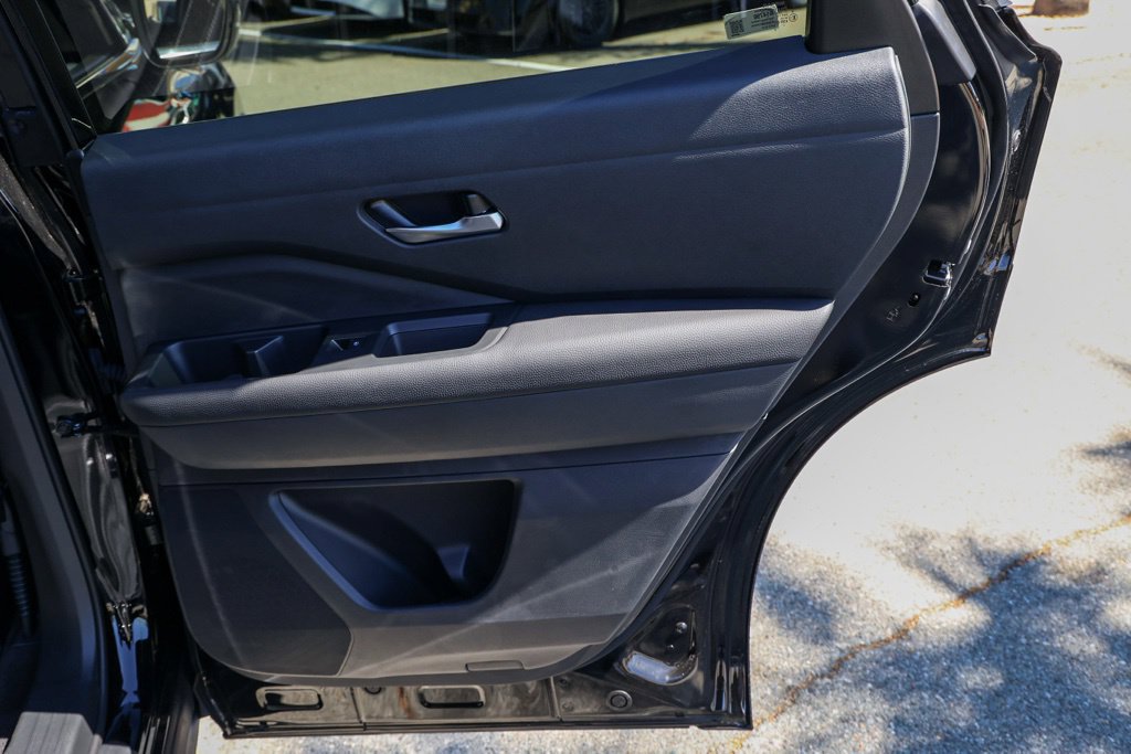New 2026 Nissan Pathfinder SL w/ Cargo Package FWD image 20