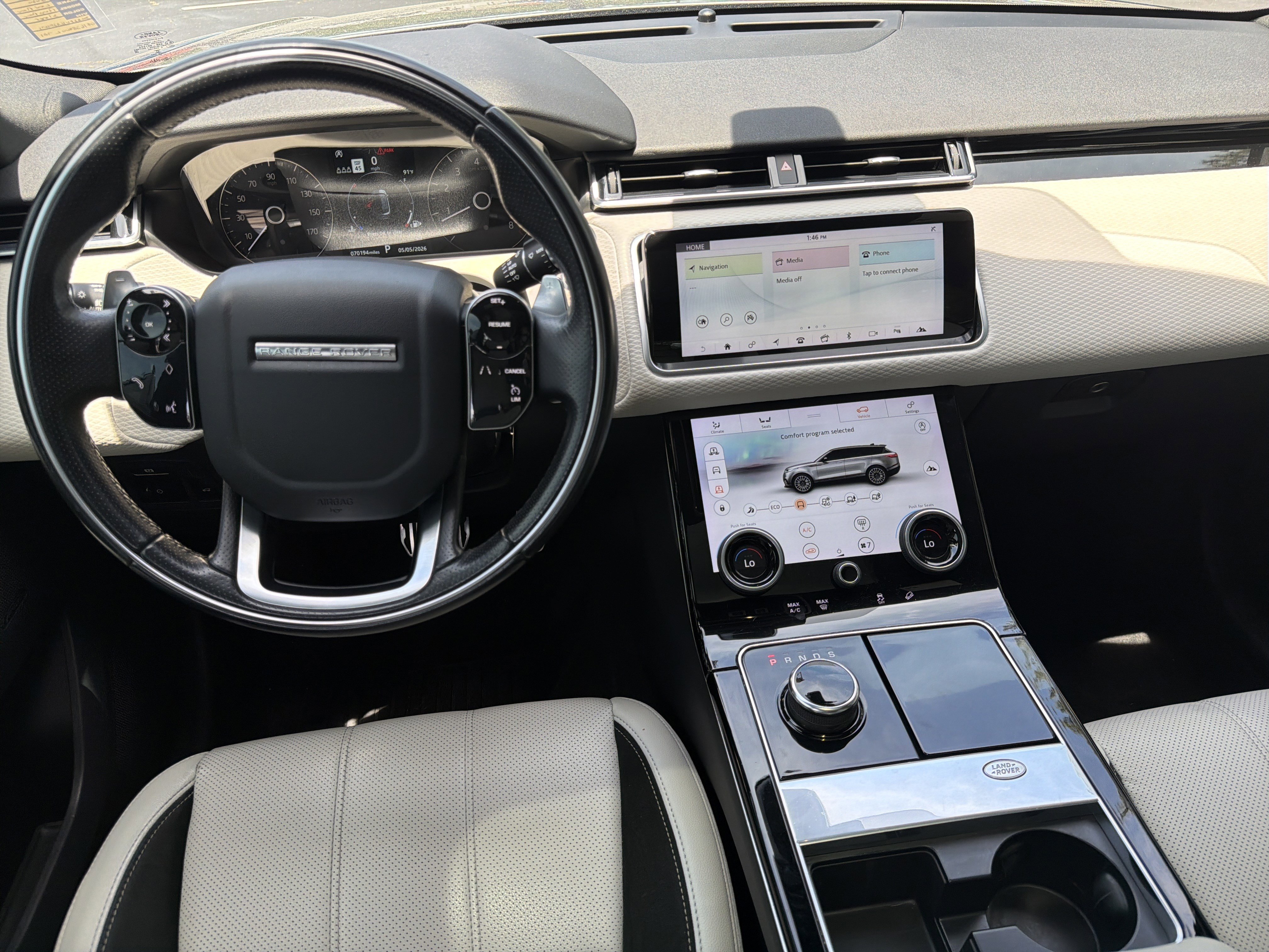 Used 2020 Land Rover Range Rover Velar R-Dynamic S AWD/4WD image 28