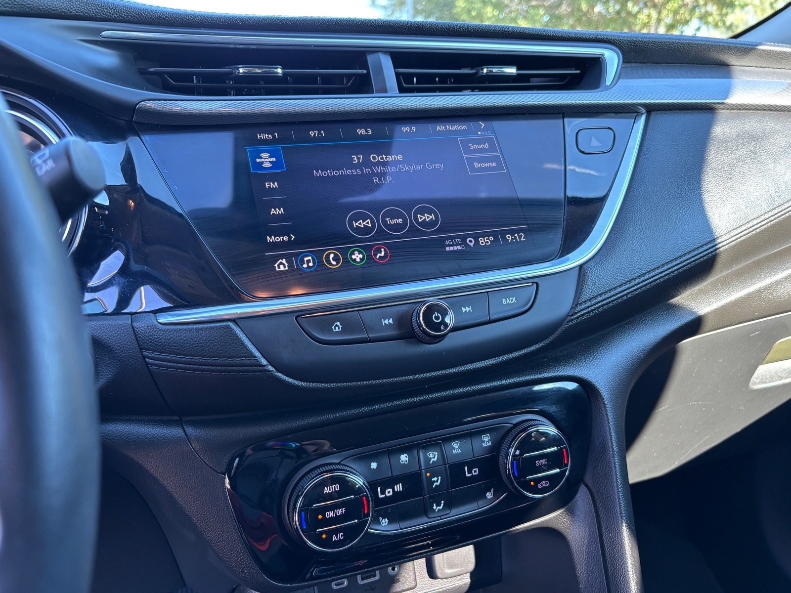 Used 2021 Buick Encore GX Select FWD image 13