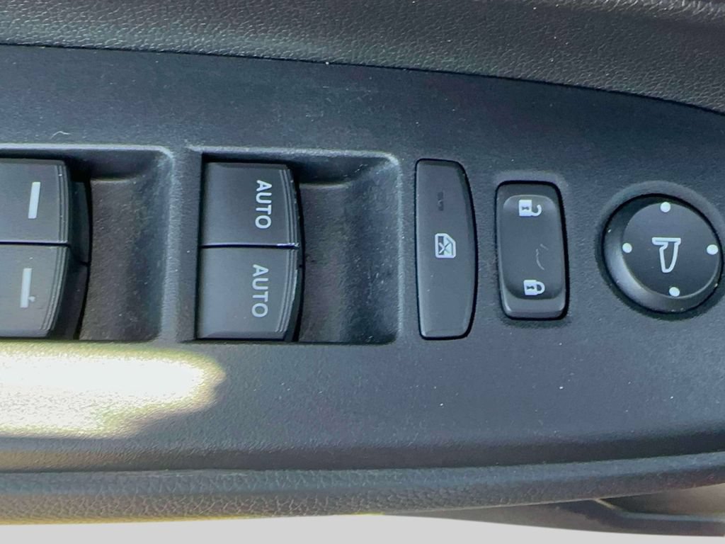 Certified 2021 Honda CR-V Special Edition image 13