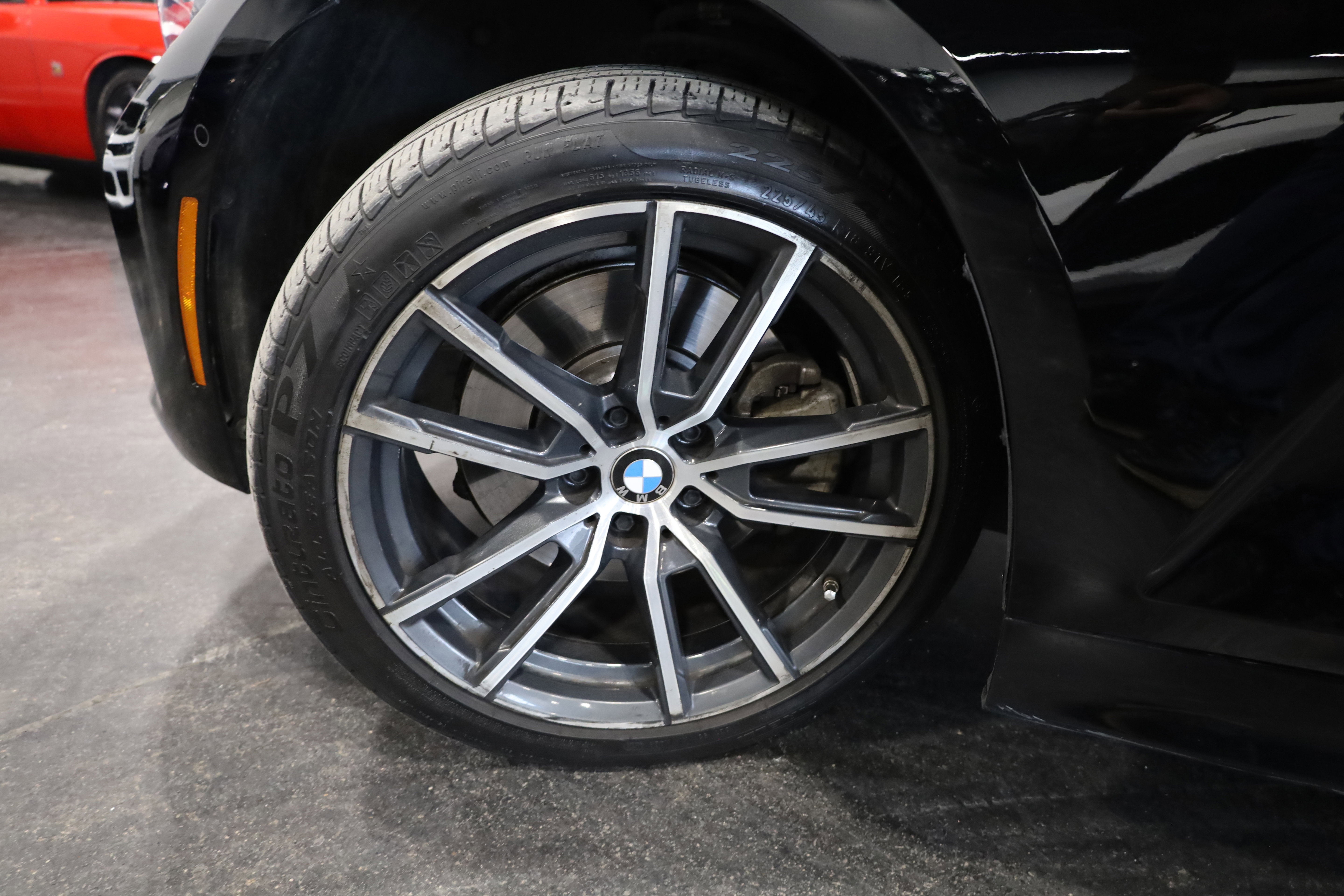 Used 2020 BMW 330i xDrive Sedan w/ Premium Package image 13