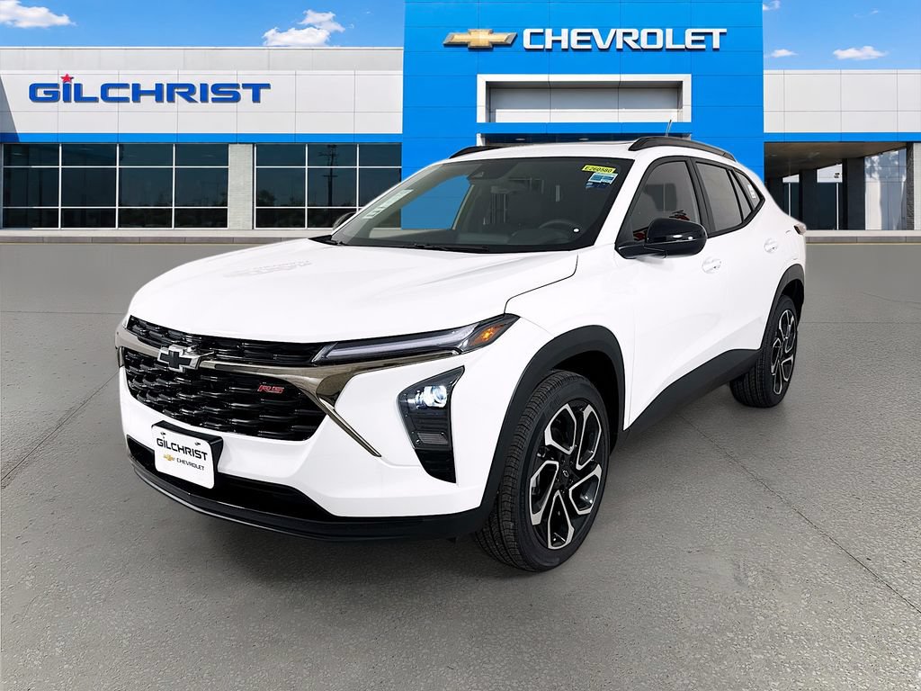 New 2026 Chevrolet Trax RS w/ Sunroof Package FWD image 4
