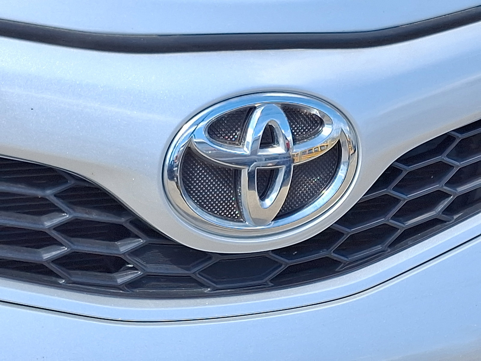 Used 2014 Toyota Camry SE FWD image 31