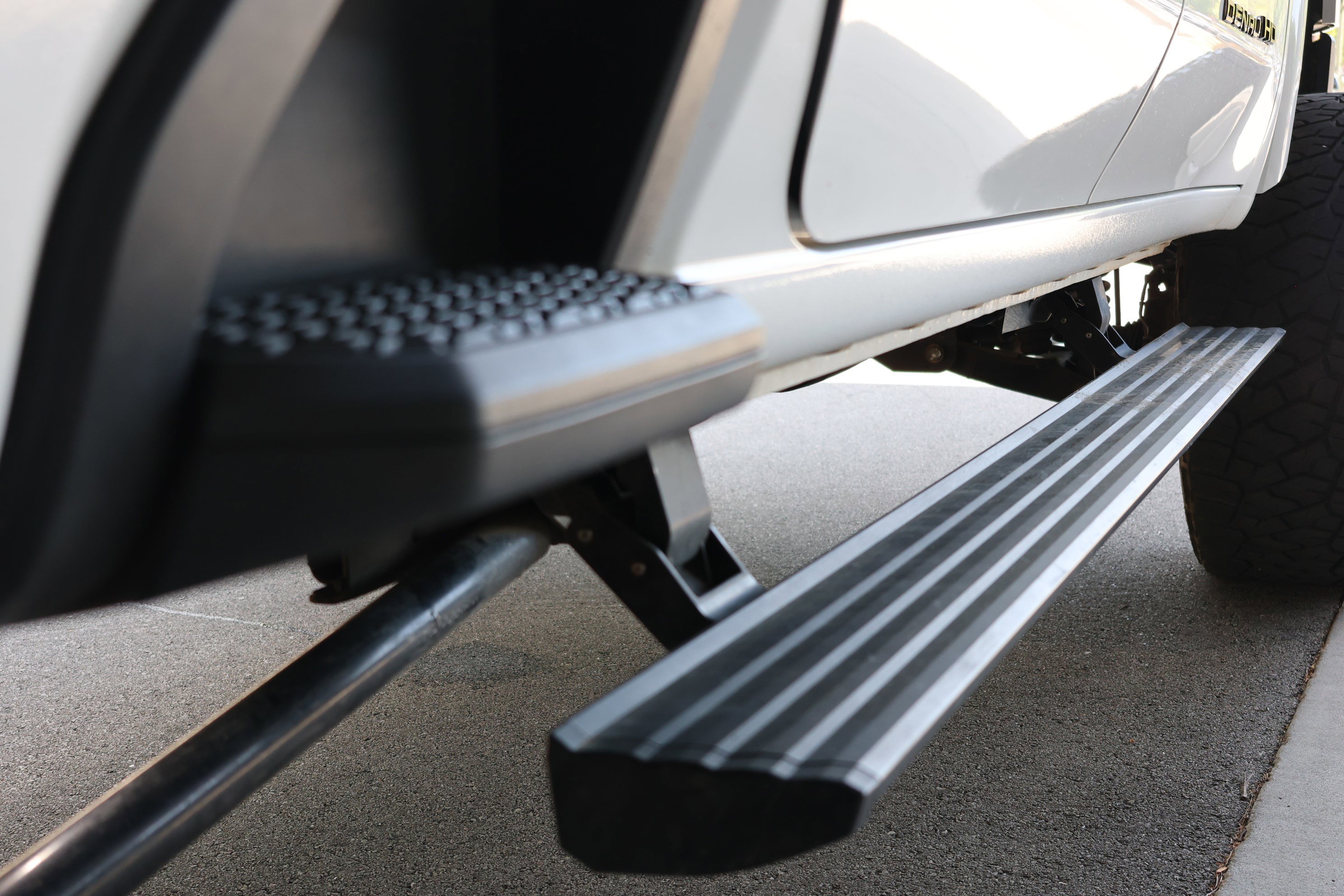 Used 2024 GMC Sierra 2500 Denali Ultimate w/ Snow Plow Prep/Camper Package image 25