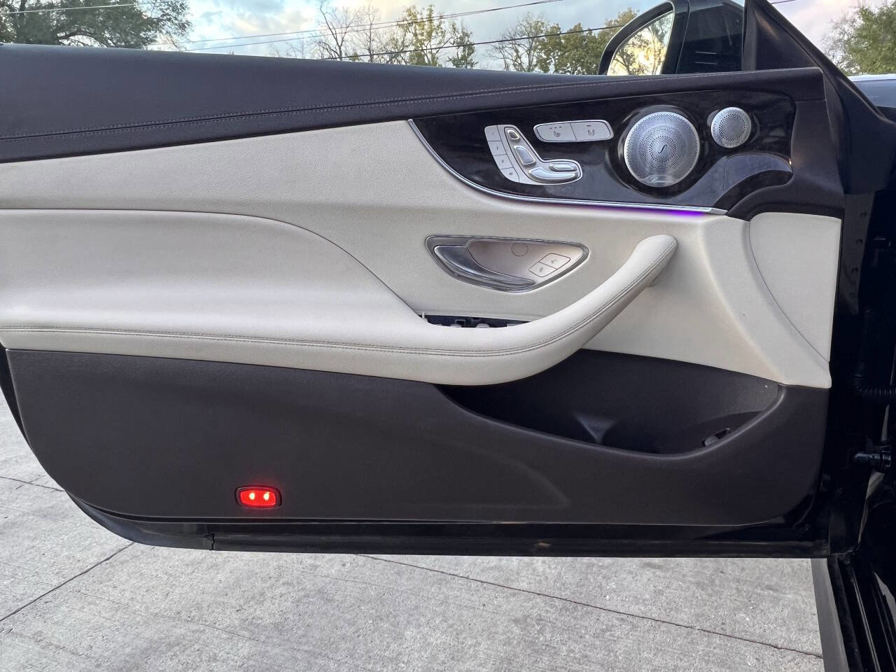 Used 2018 Mercedes-Benz E 400 Coupe image 16