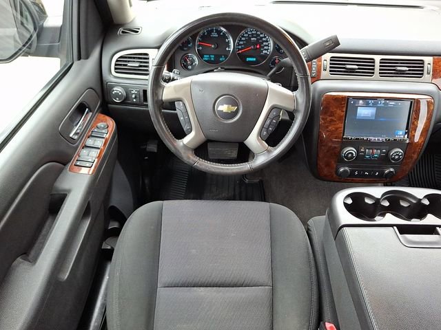 Used 2013 Chevrolet Avalanche LS image 11