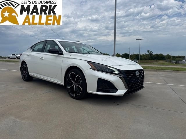 Used 2025 Nissan Altima 2.5 SR