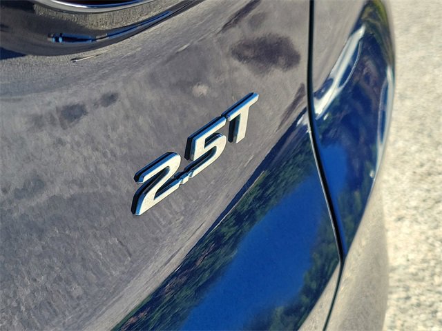 Used 2023 Hyundai Santa Fe Limited image 7