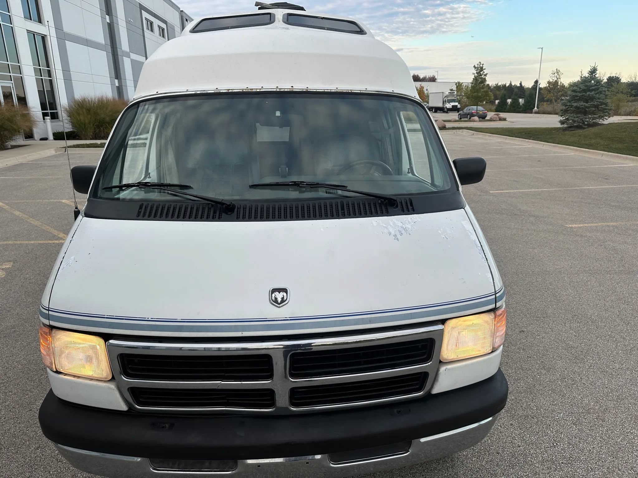 Used 1997 Dodge B3500 RWD image 4