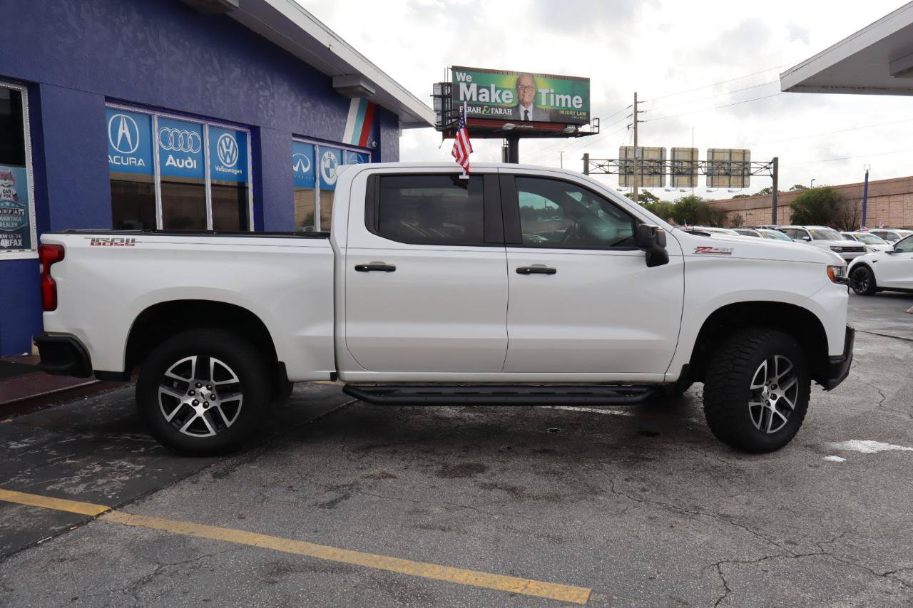 Used 2019 Chevrolet Silverado 1500 LT Trail Boss AWD/4WD image 2