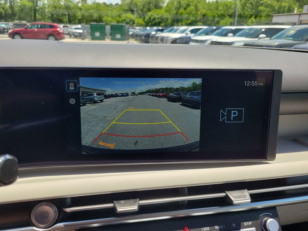 Used 2025 Hyundai Tucson SE image 21