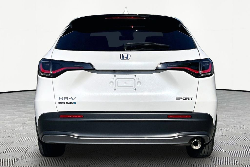 Used 2025 Honda HR-V Sport image 6
