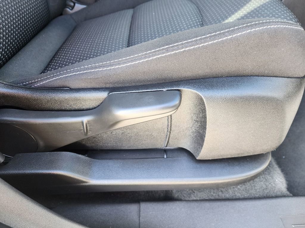 Certified 2023 GMC Terrain SLE w/ Driver Convenience Package image 21