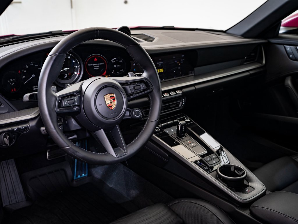 Certified 2024 Porsche 911 Carrera image 4