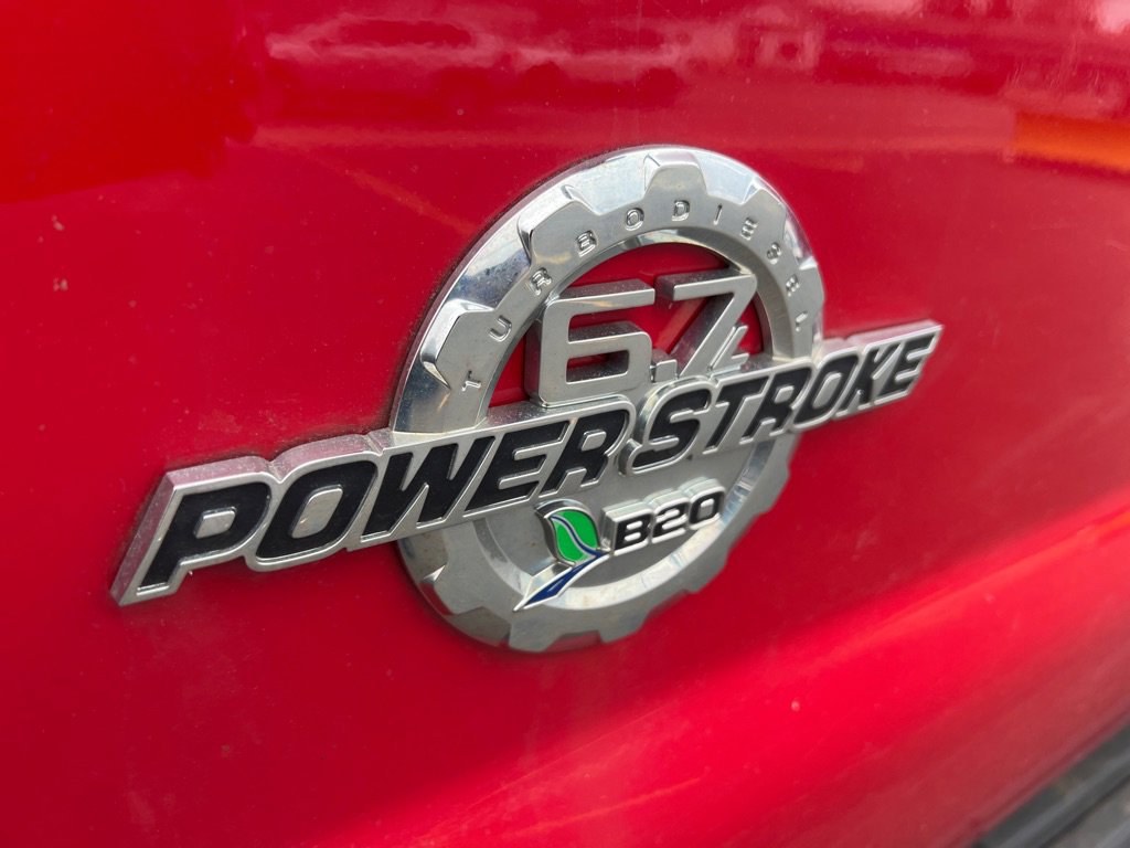 Used 2015 Ford F550 4x4 Regular Cab Super Duty image 40