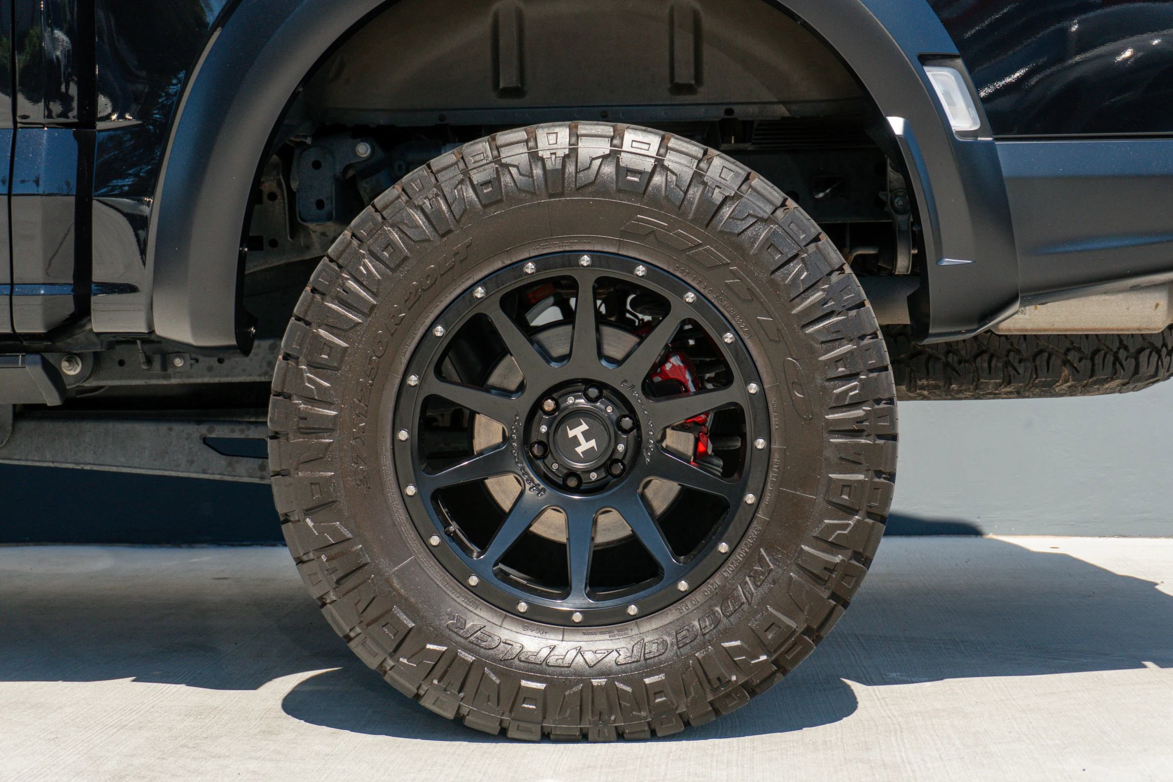 Used 2025 Ford F150 Raptor w/ Equipment Group 803A Raptor R image 22