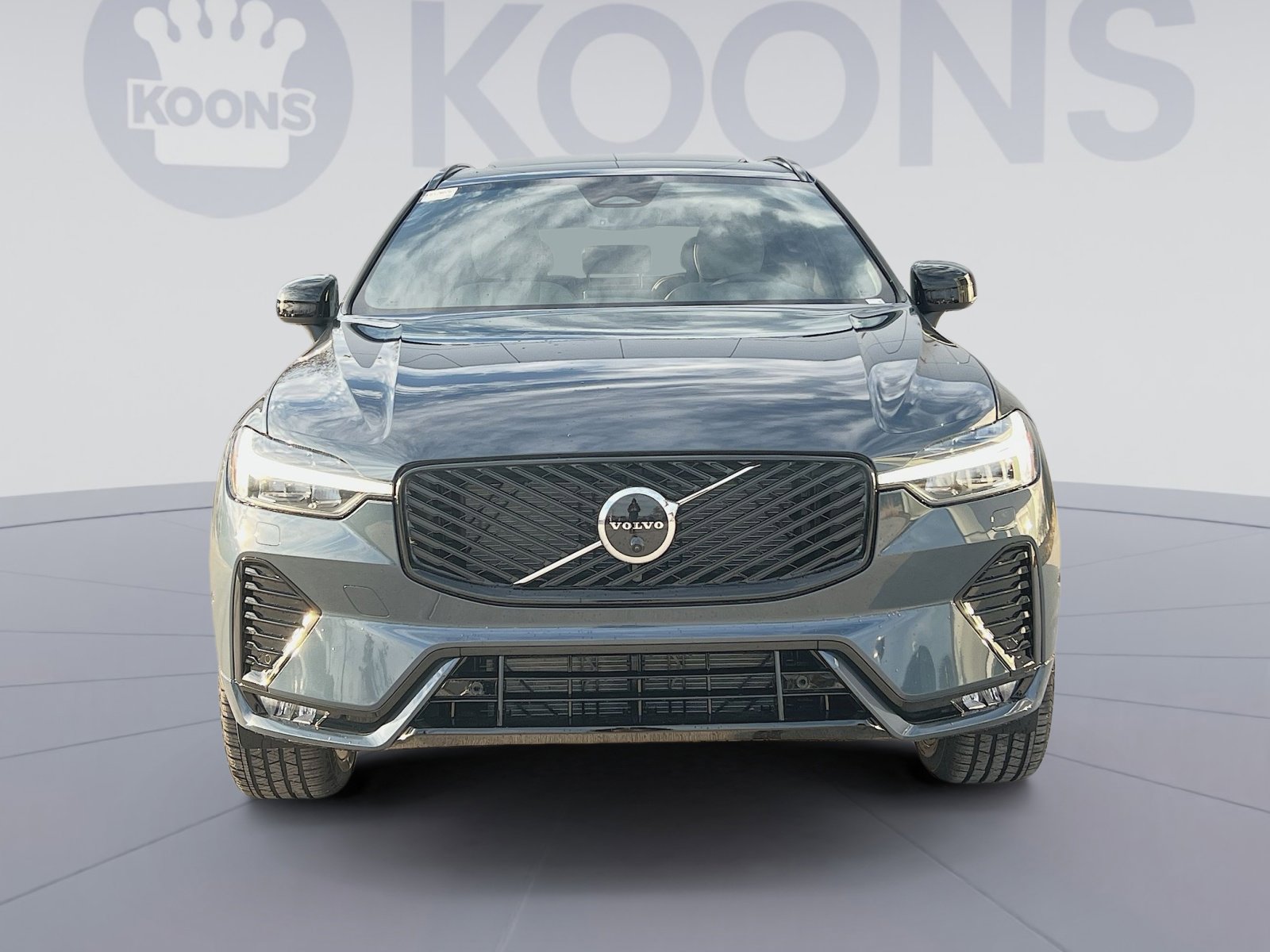 New 2026 Volvo XC60 B5 Plus w/ Protection Package Premier AWD/4WD image 11