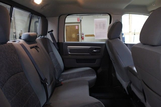 Used 2019 RAM 1500 Big Horn AWD/4WD image 12