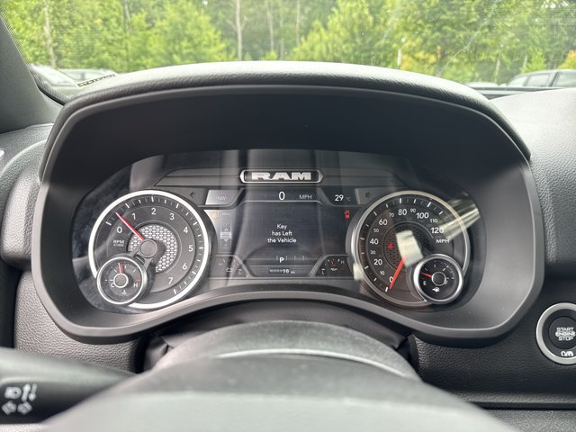 New 2026 RAM 1500 Express AWD/4WD image 26