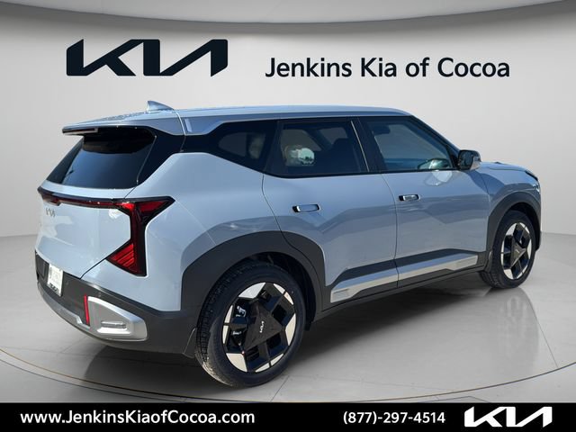 New 2027 Kia Seltos S FWD image 4