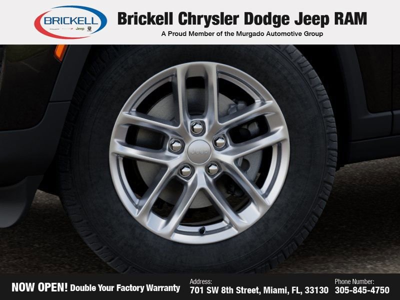 New 2026 Jeep Grand Cherokee Laredo RWD image 8