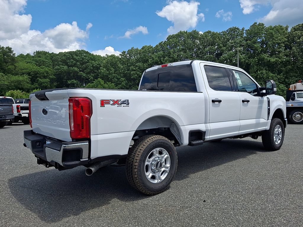 New 2026 Ford F350 XLT AWD/4WD image 4