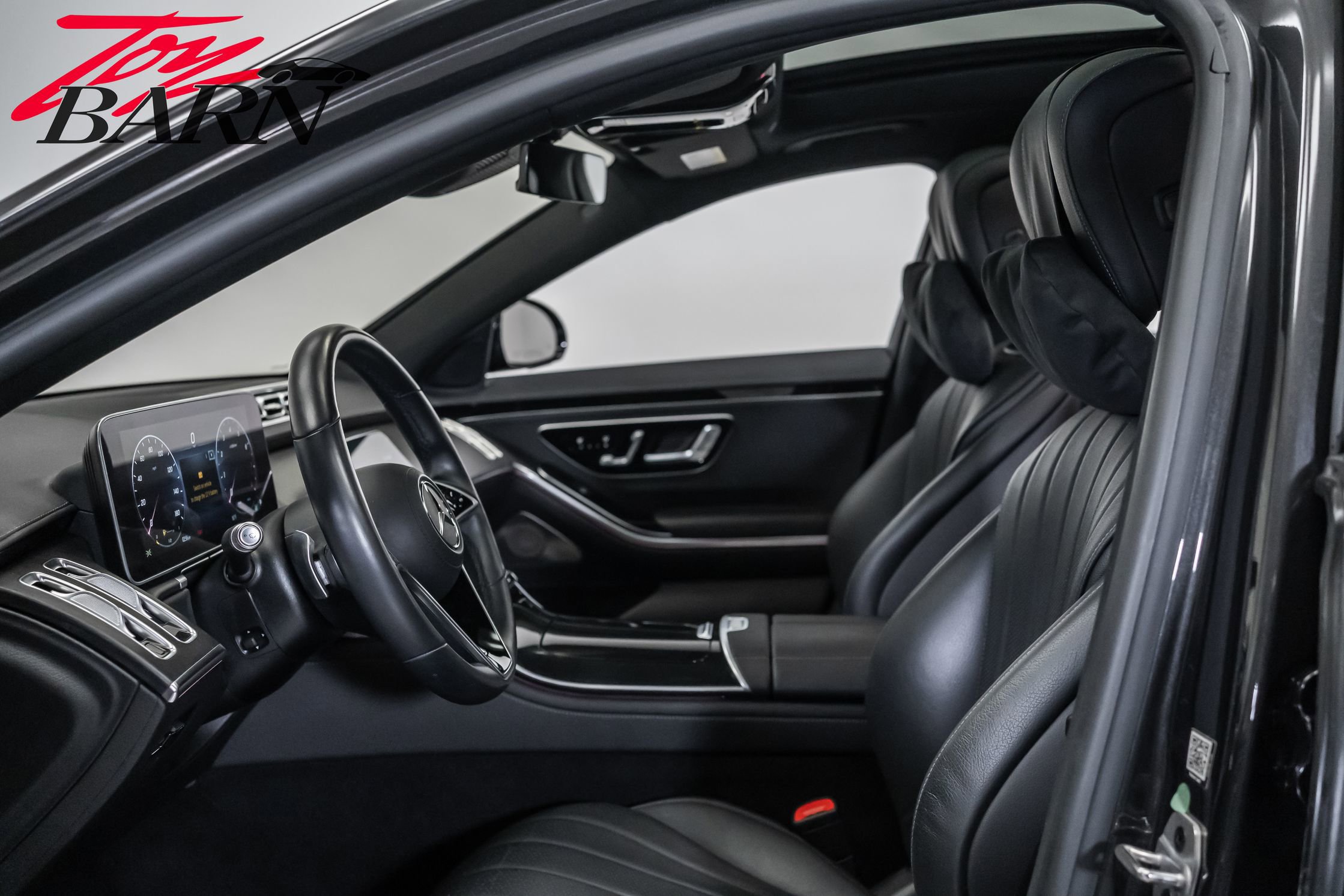 Used 2023 Mercedes-Benz S 500 4MATIC w/ AMG Line image 29