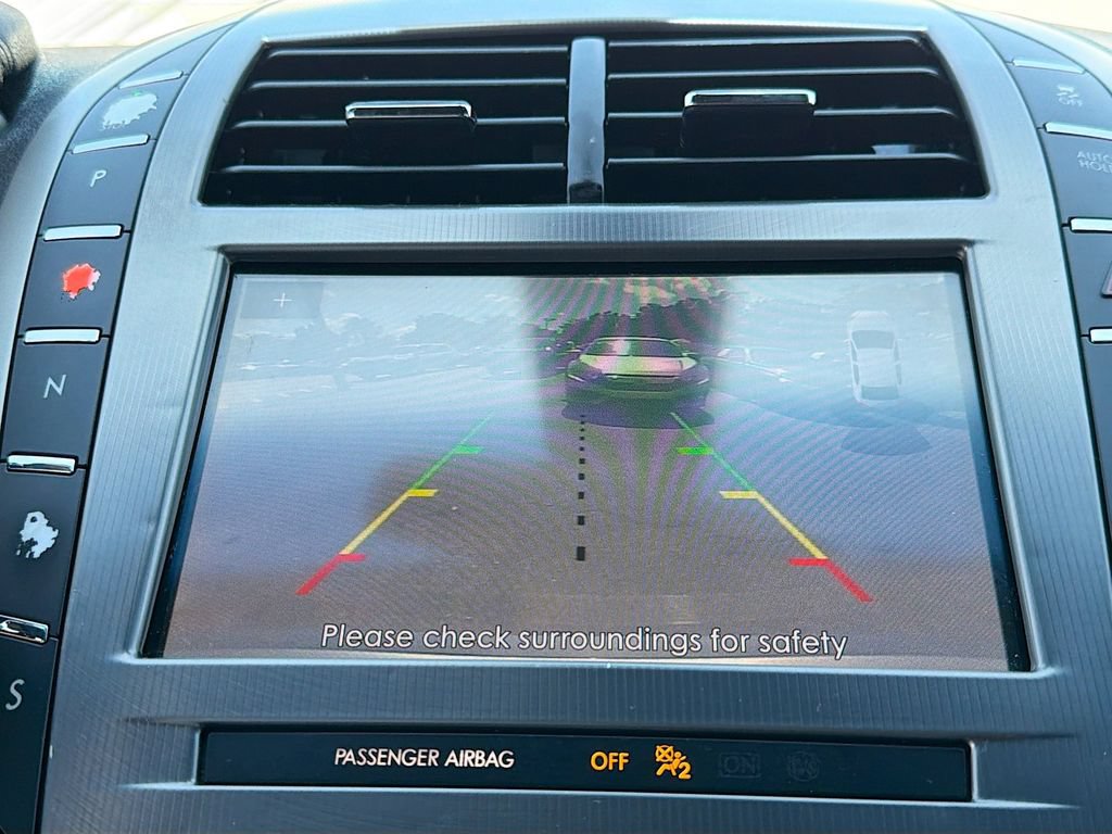 Used 2020 Lincoln MKZ FWD image 30