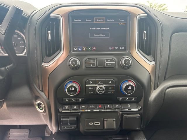 Used 2022 Chevrolet Silverado 3500 High Country w/ Z71 Off-Road Package AWD/4WD image 4