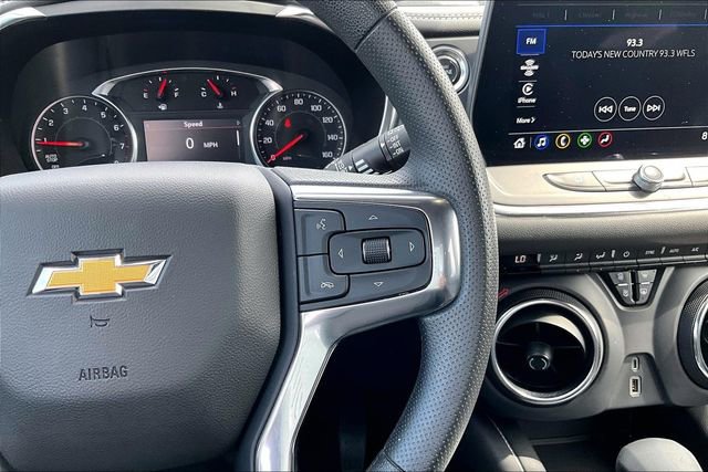 Used 2025 Chevrolet Blazer LT image 12