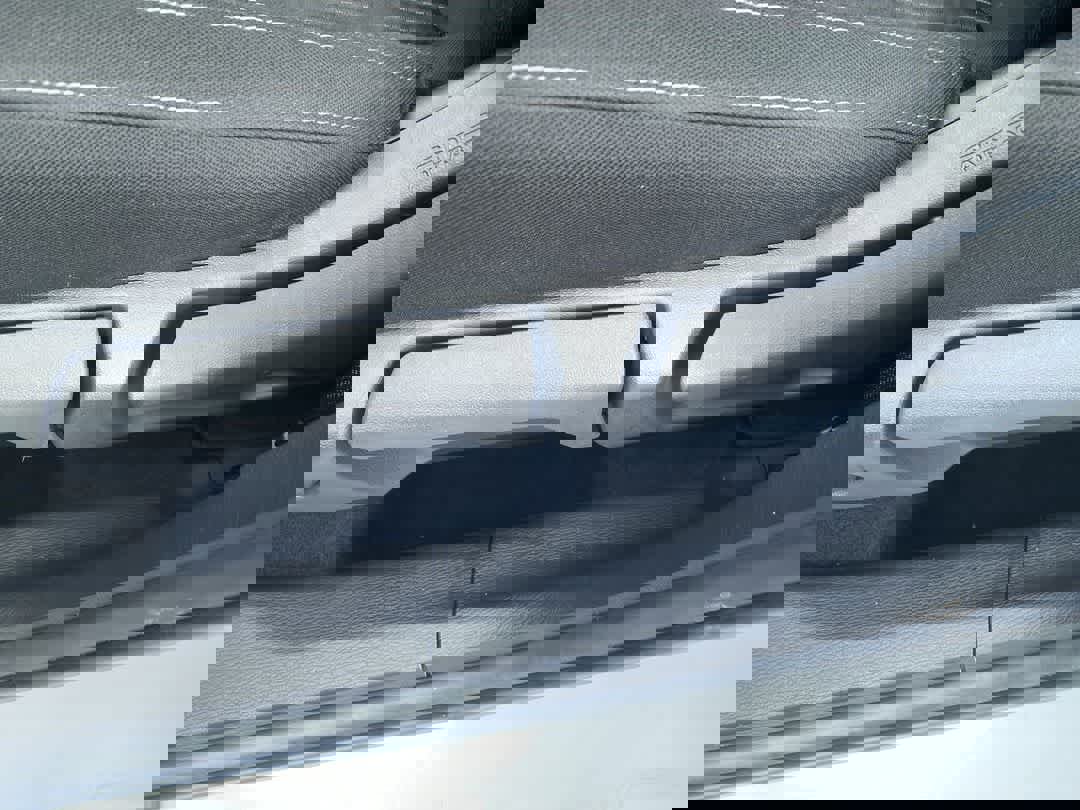 Used 2023 Mitsubishi Outlander ES FWD image 12