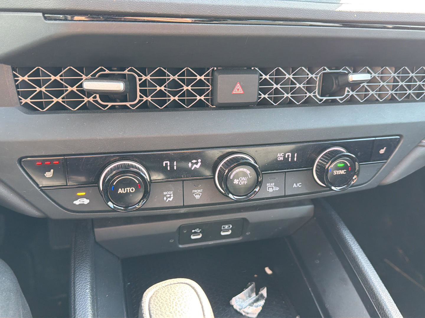 Used 2023 Honda Accord EX image 15