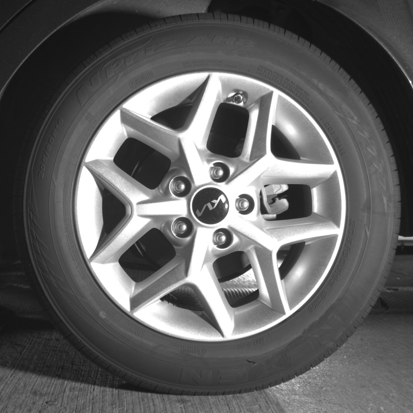 Used 2025 Kia Soul LX w/ LX Technology Package FWD image 14
