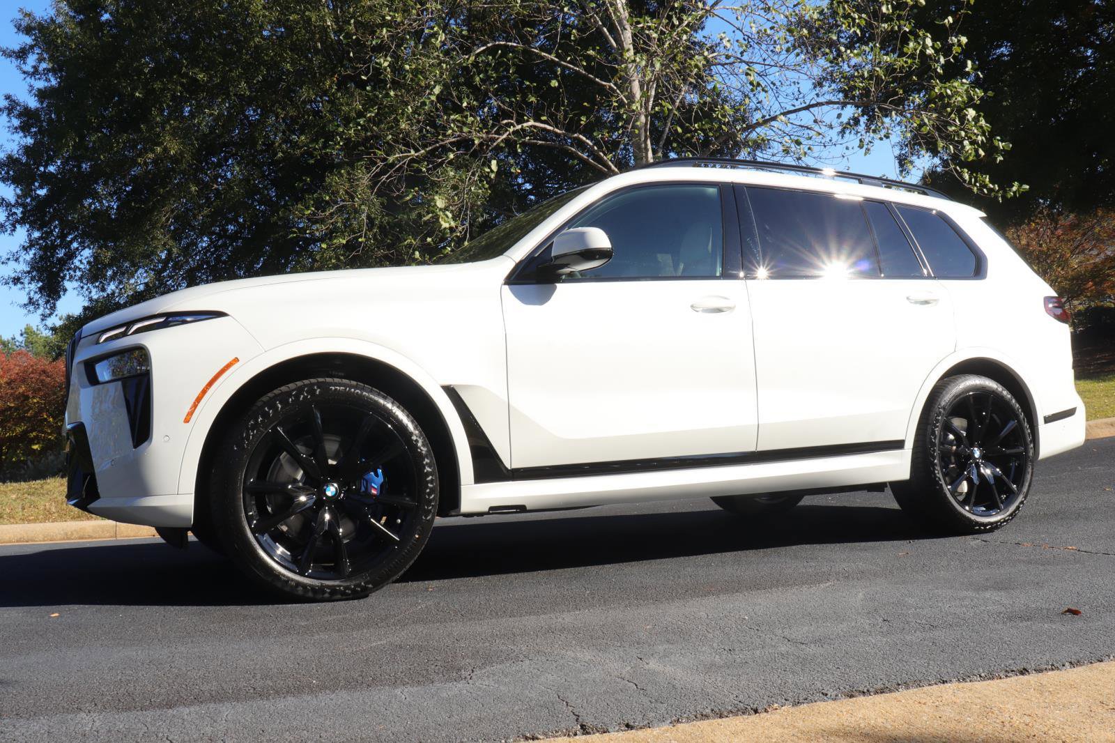 New 2026 BMW X7 xDrive40i w/ M Sport Package