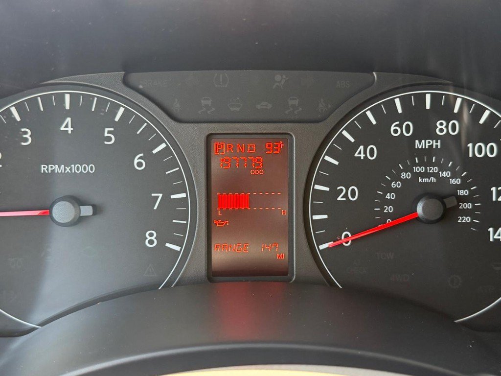 Used 2015 Nissan NV 3500 SV w/ Technology Package RWD image 35