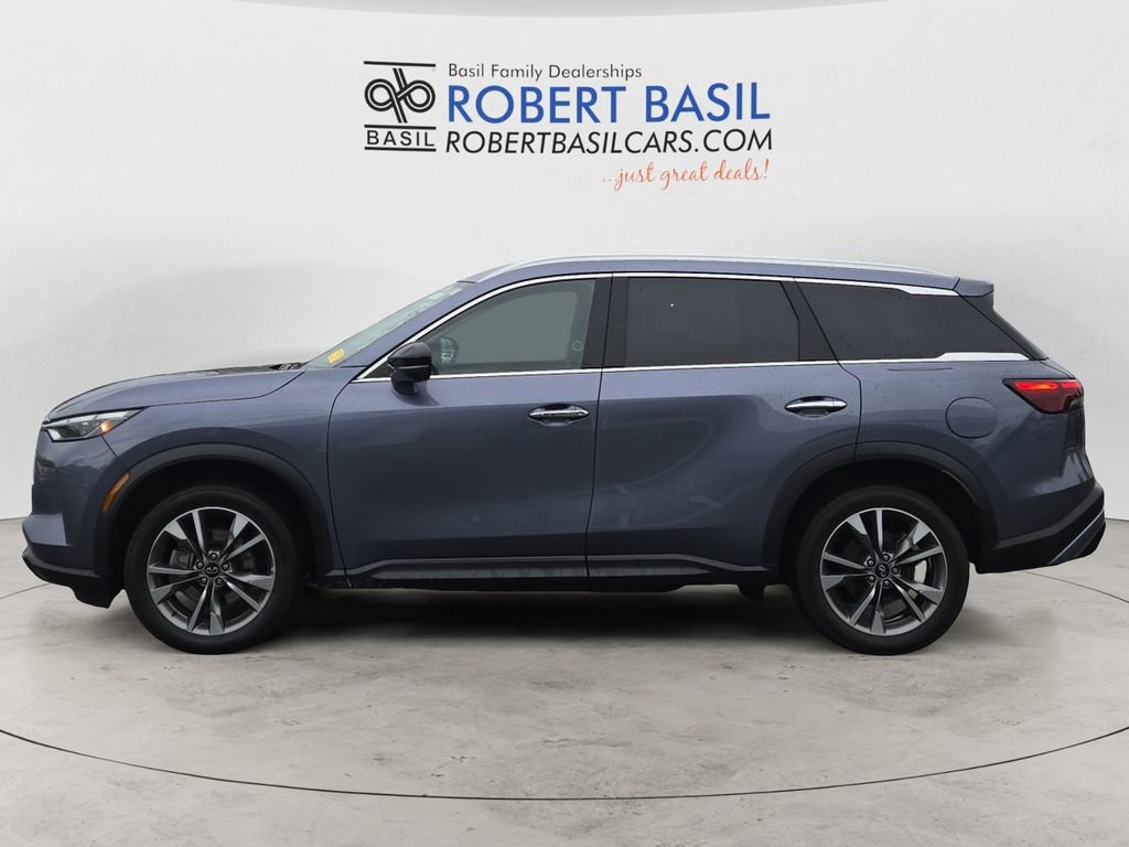 Used 2023 INFINITI QX60 Luxe image 2