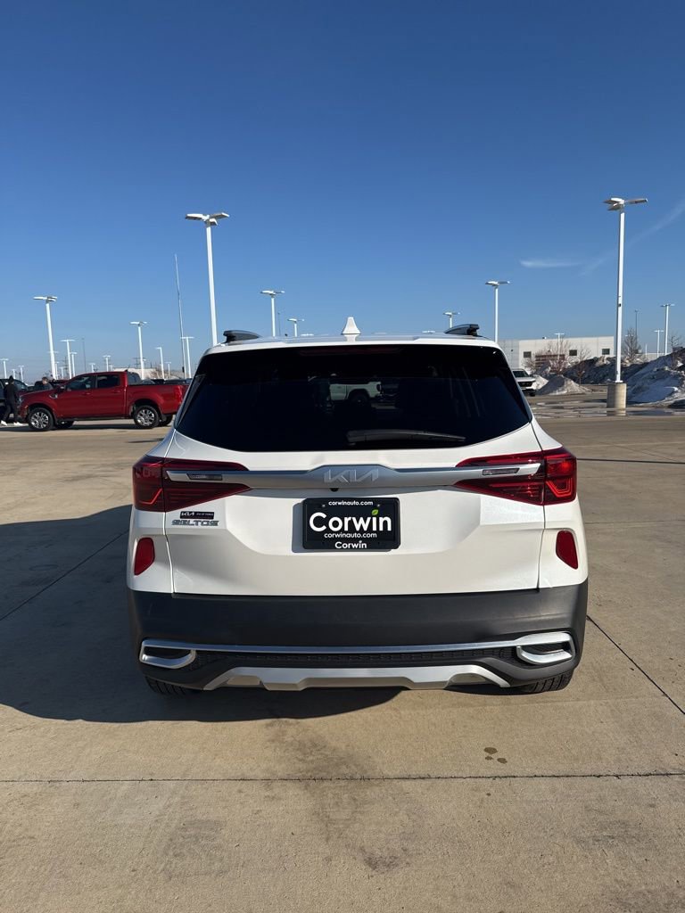 Used 2023 Kia Seltos S w/ Navigation Package image 7