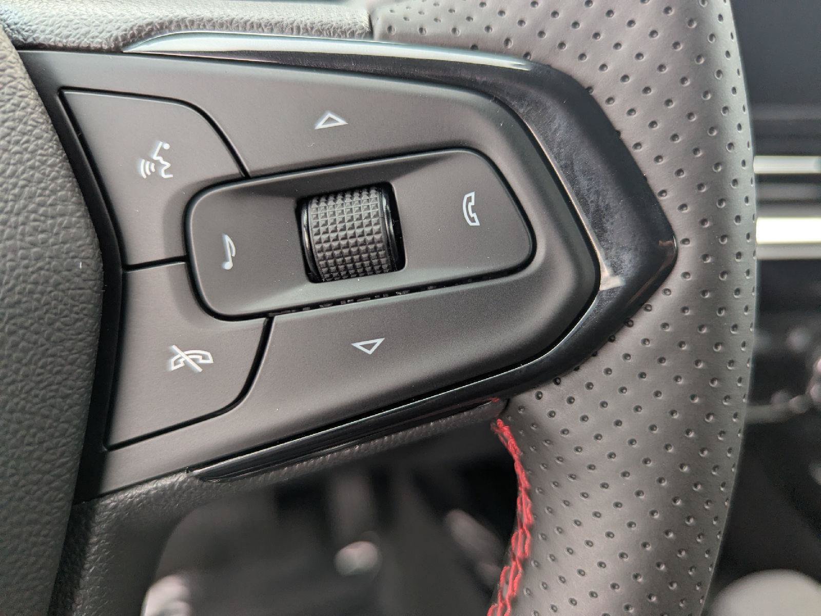 New 2026 Chevrolet Trax RS w/ Driver Confidence Package FWD image 45