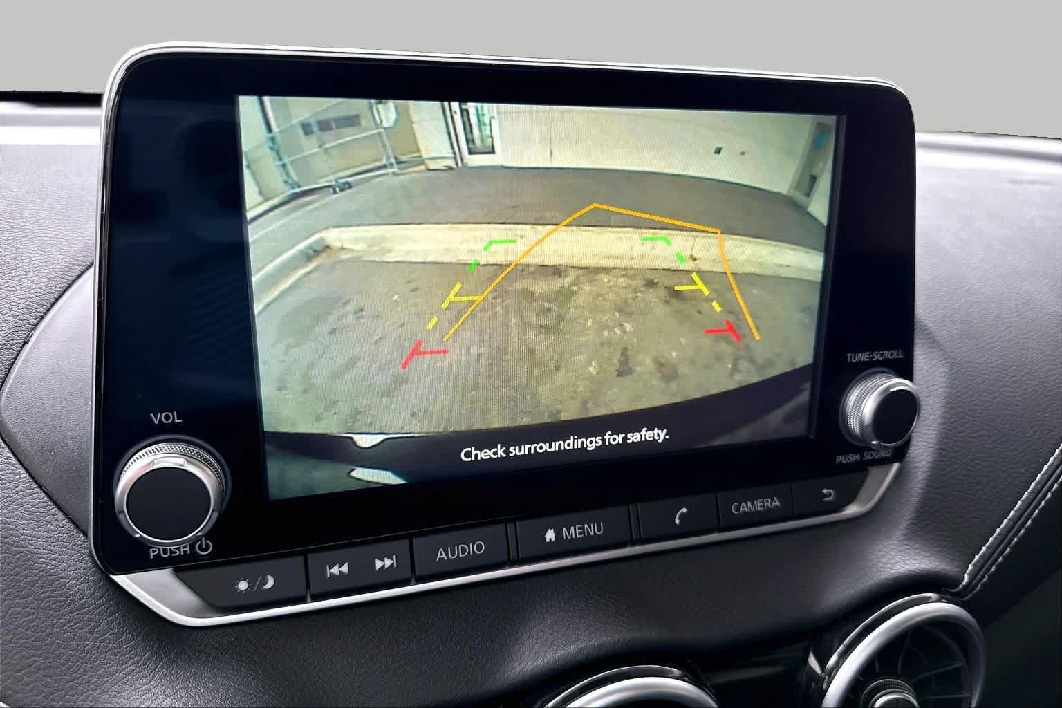Used 2025 Nissan Sentra SV FWD image 27