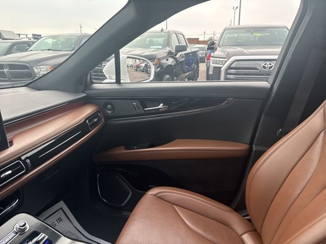 Used 2021 Lincoln Nautilus Reserve w/ Equipment Group 201A image 20