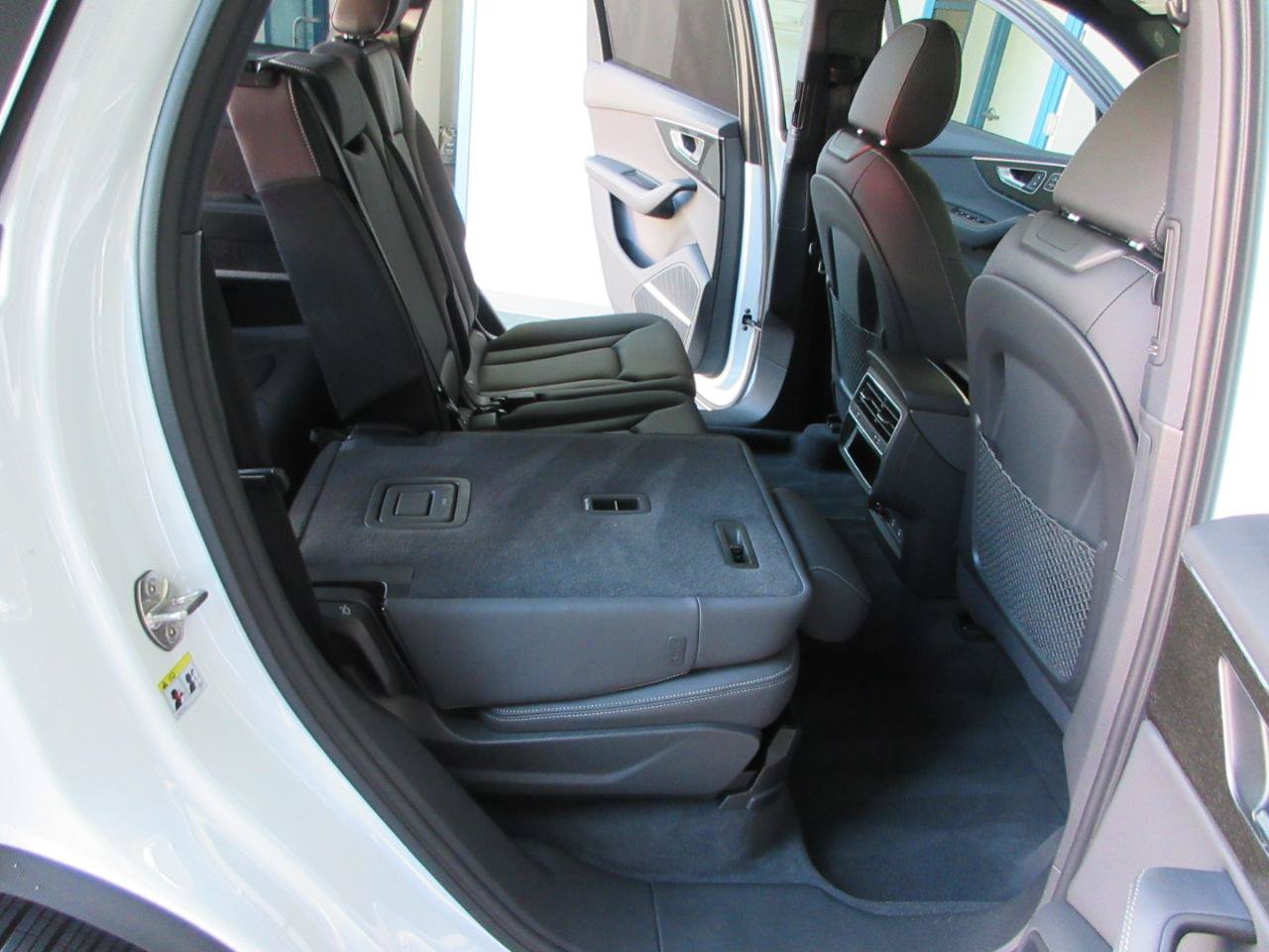 Used 2025 Audi Q7 3.0T Premium Plus w/ Premium Plus Package AWD/4WD image 41