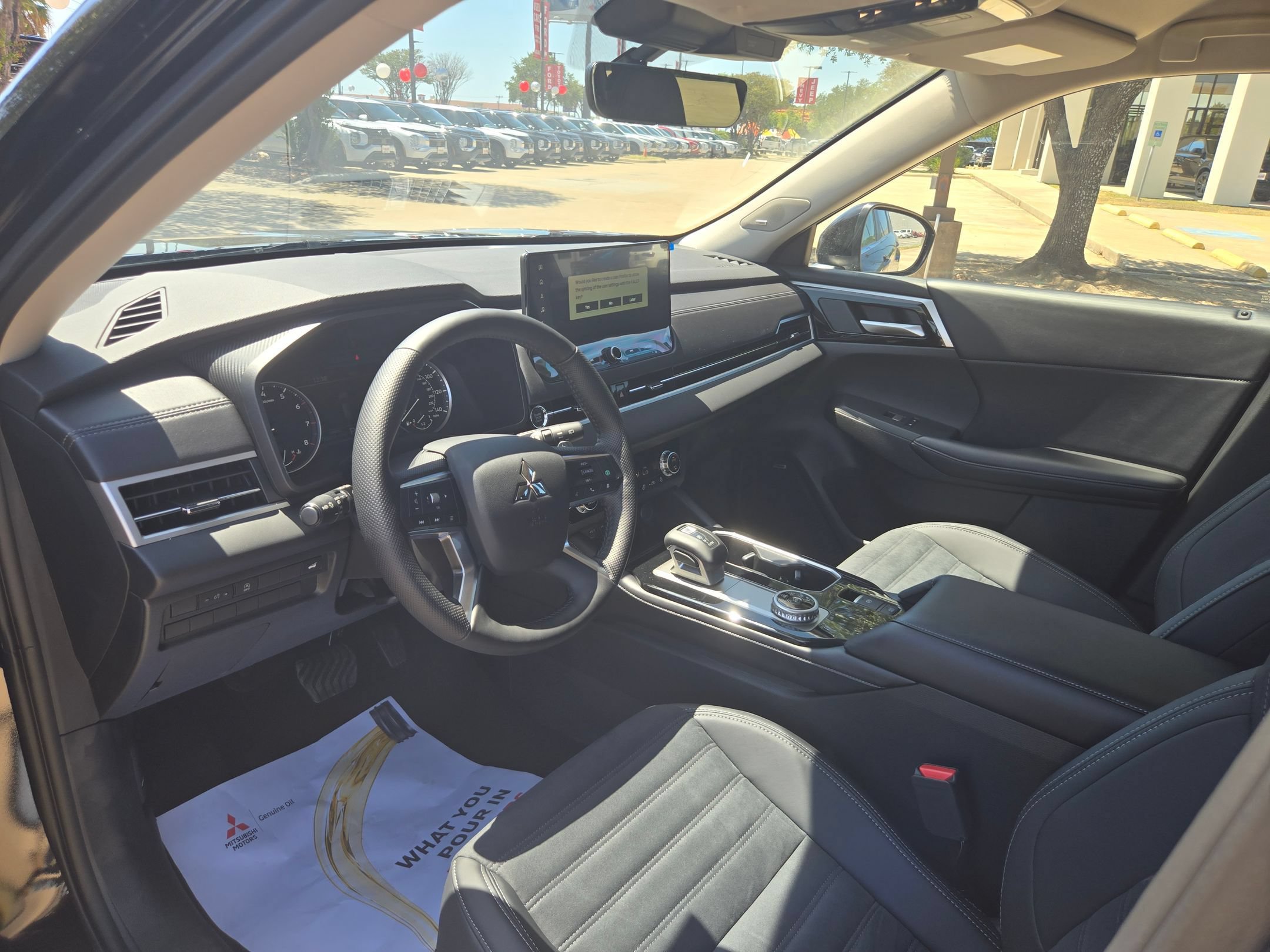 New 2026 Mitsubishi Outlander SE FWD image 10