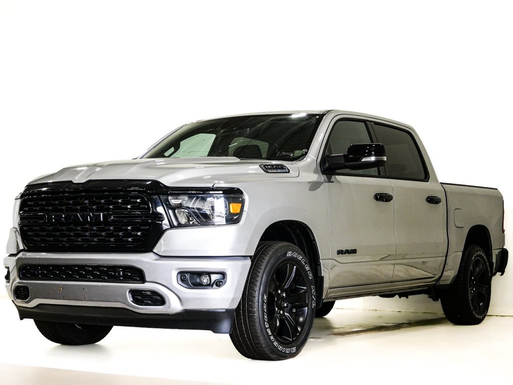 Used 2023 RAM 1500 Big Horn AWD/4WD image 3
