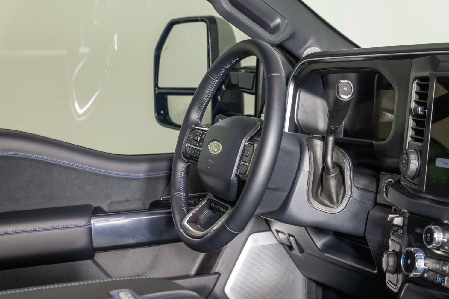 Used 2026 Ford F350 Platinum AWD/4WD image 23