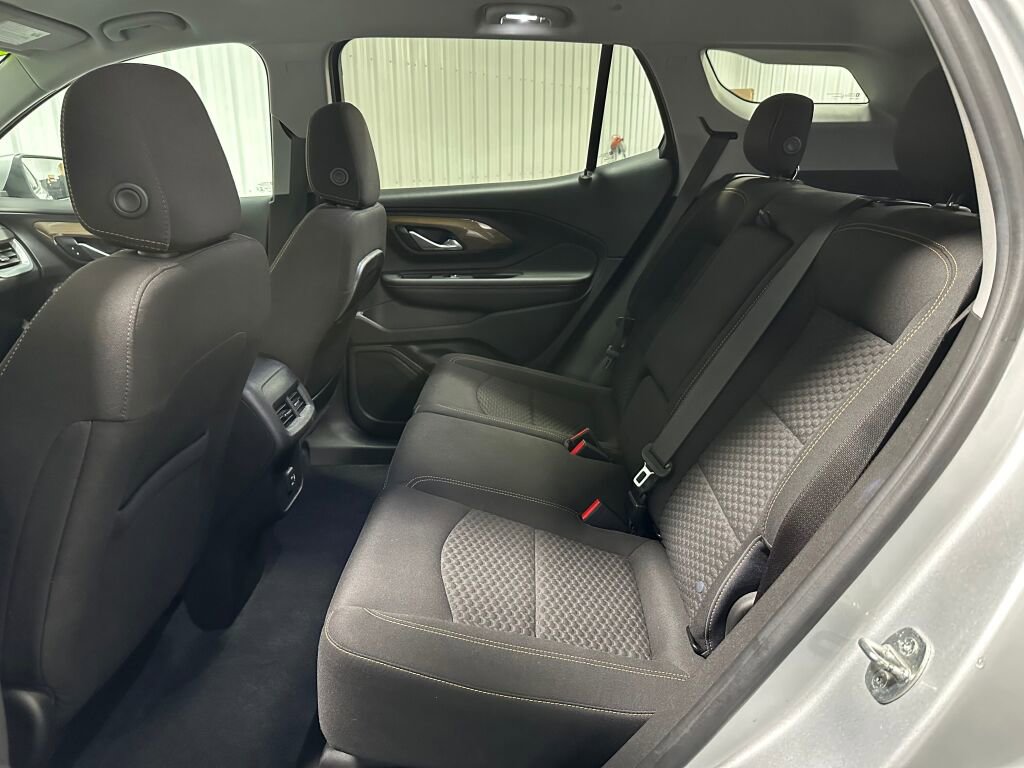 Used 2020 GMC Terrain SLE w/ Driver Convenience Package image 10
